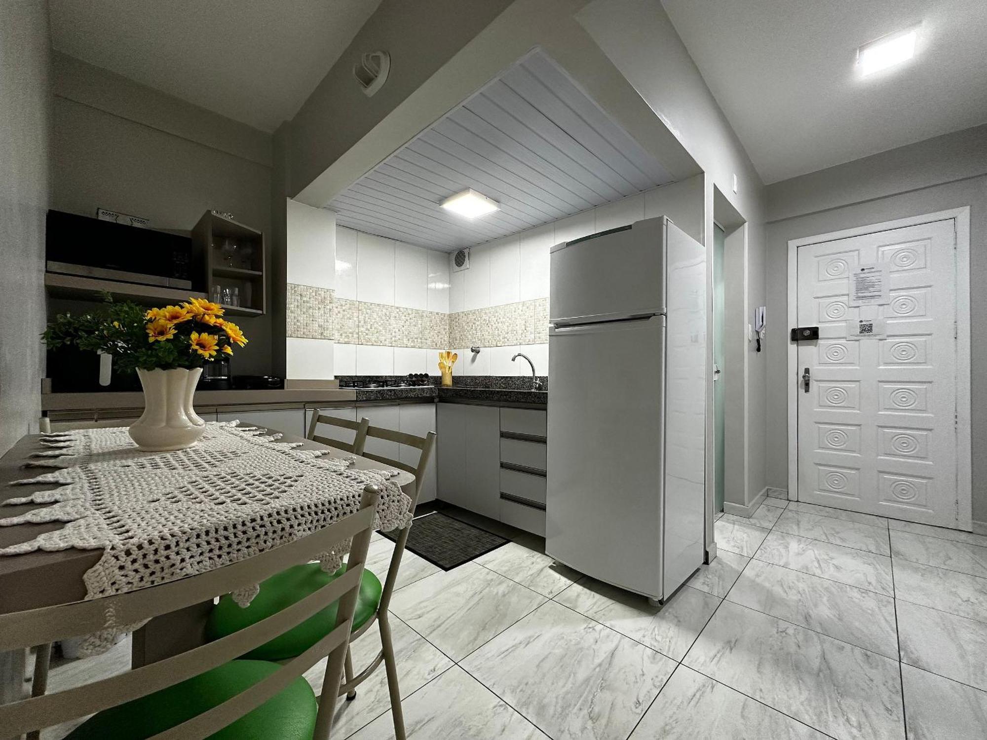 Ma01- Kitnet Com Ar | Vista Big Wheel | Garagem Apartman Balneário Camboriú Kültér fotó